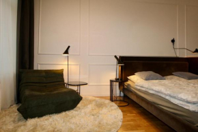 Zentrales hochwertiges Gründerzeit-Apartment Thomasius
